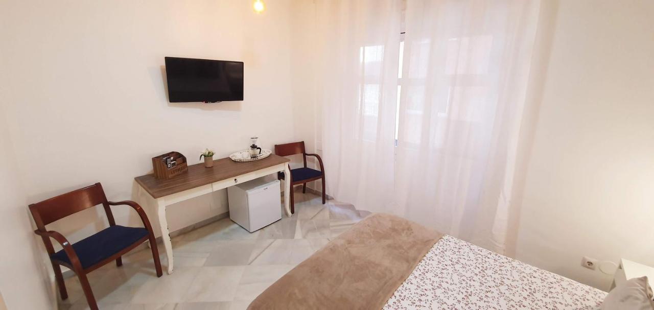 Fan Rooms Duquesa Малага Екстер'єр фото